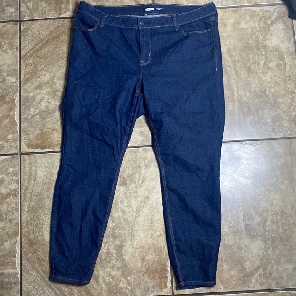 Old Navy. Super skinny mid rise.20 Plus. Dark blue jeans